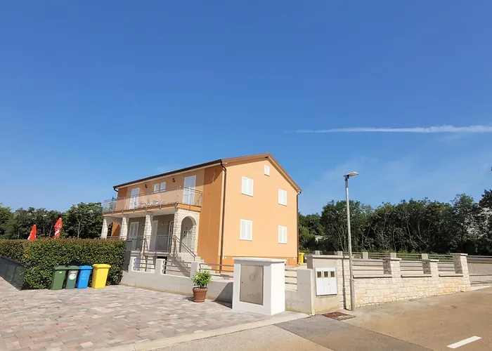 Aversu * Umag